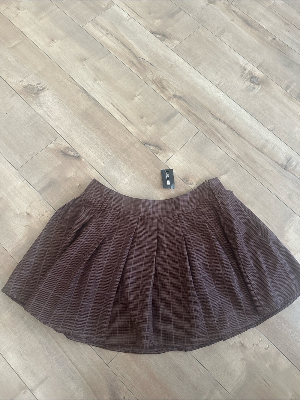NWT Hot Topic Thorn & Fable Brown Plaid Belted Pleated Mini Skirt Sz XL - Picture 2 of 6